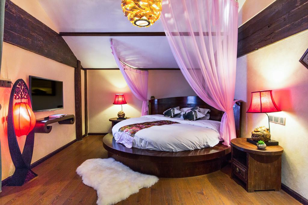 Lijiang Yuntian Palace Hotel Habitación foto