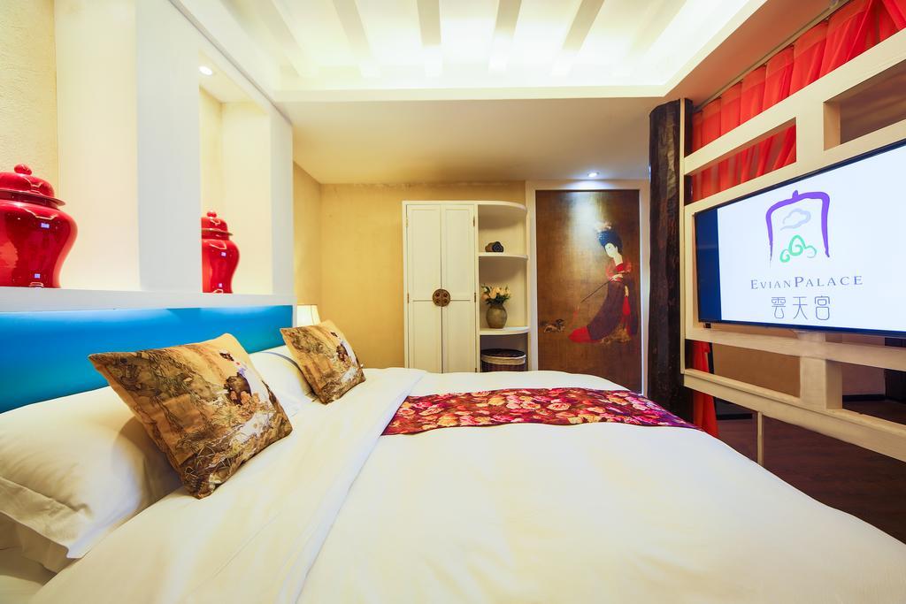 Lijiang Yuntian Palace Hotel Habitación foto